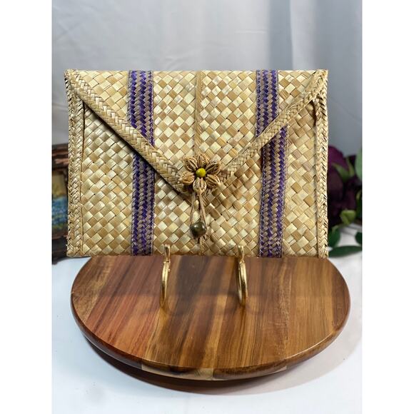 Vintage Raffia Straw Clutch – 11.5” x 8.5”, Natural Woven Handbag - Picture 1 of 12